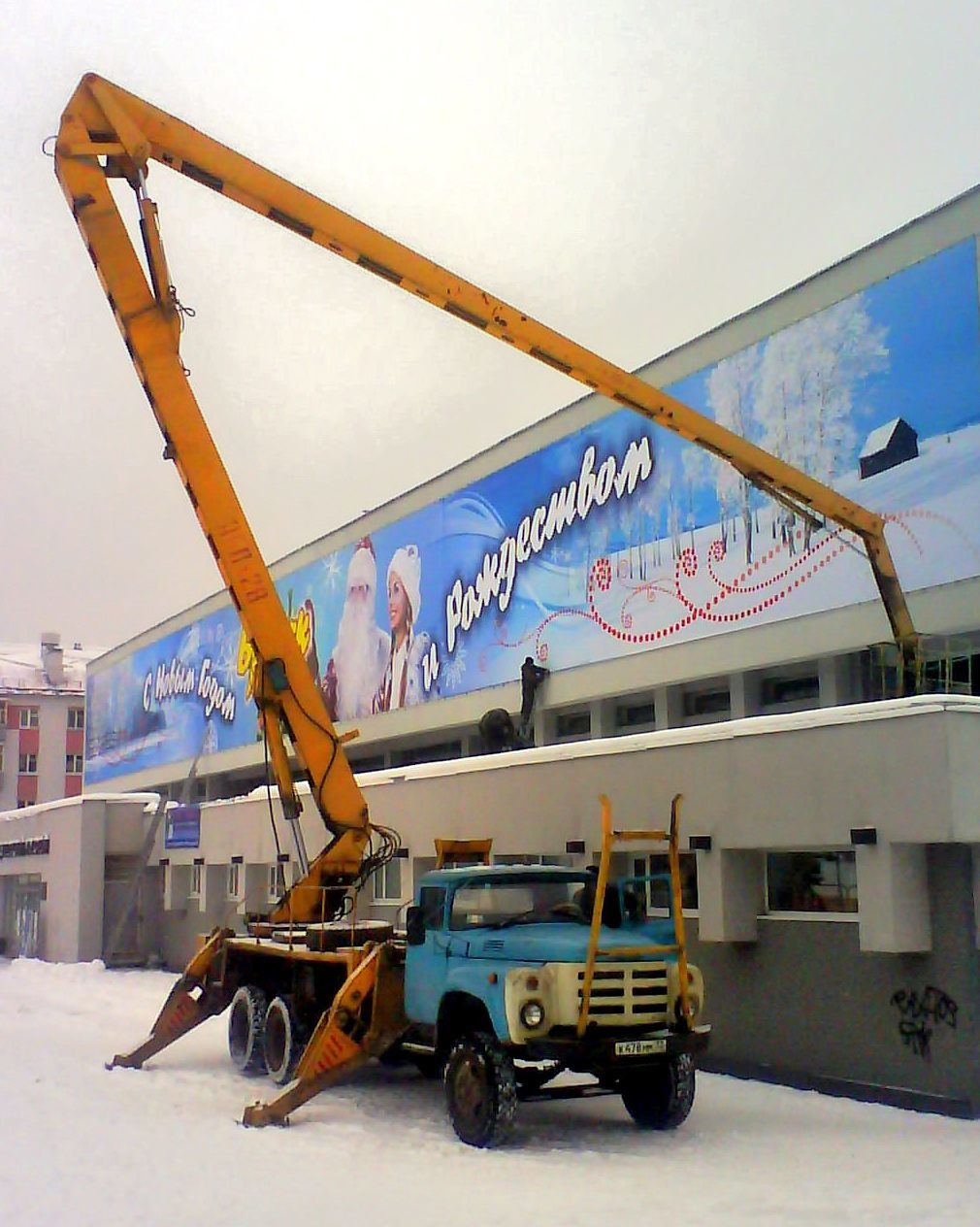 фото аренда автовышки